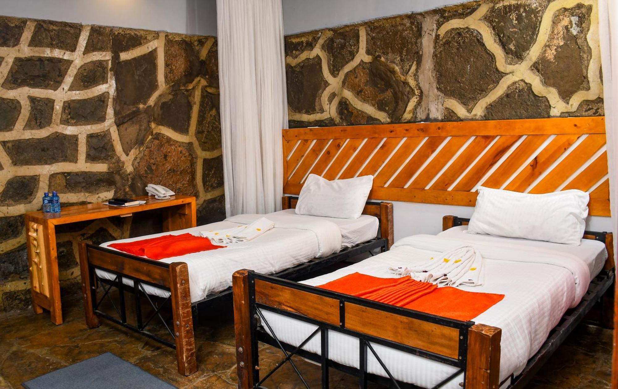 Dovenest Lodge Naivasha Exterior photo