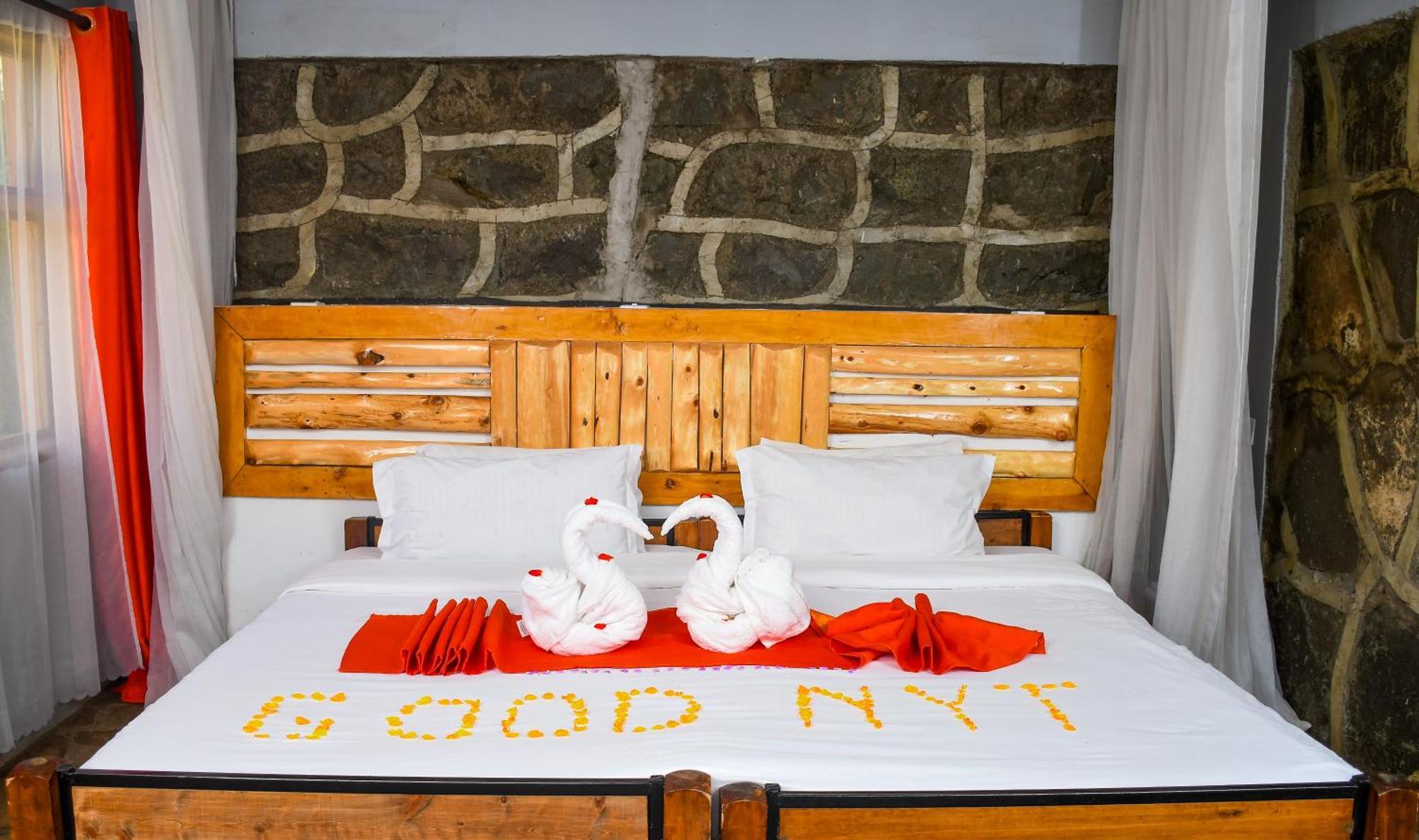 Dovenest Lodge Naivasha Exterior photo